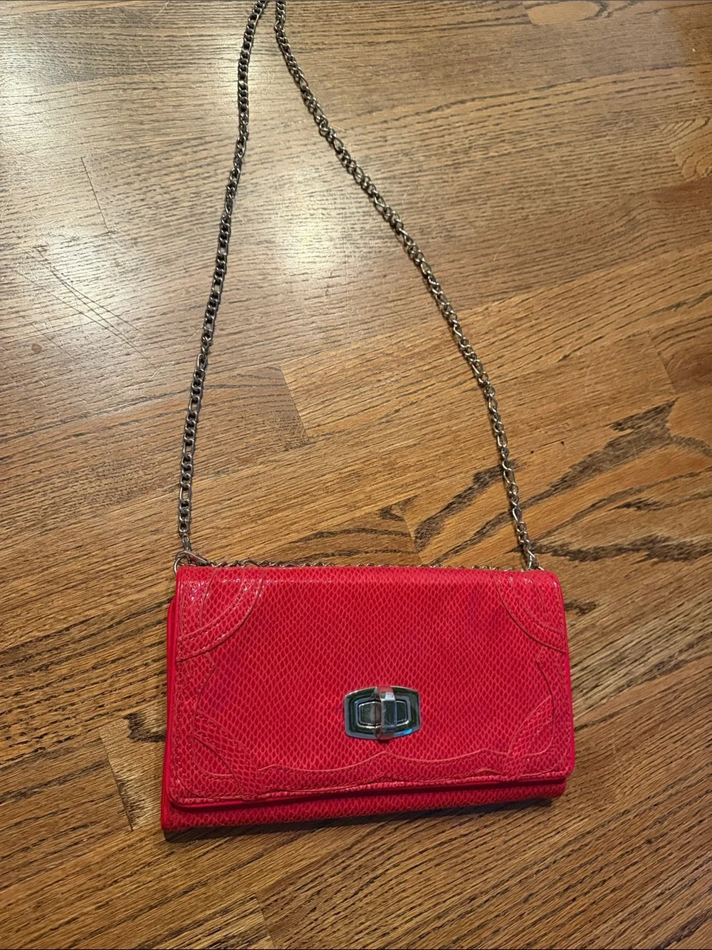 White House black market Red leather snakeskin print Chain Shoulder Bag euc